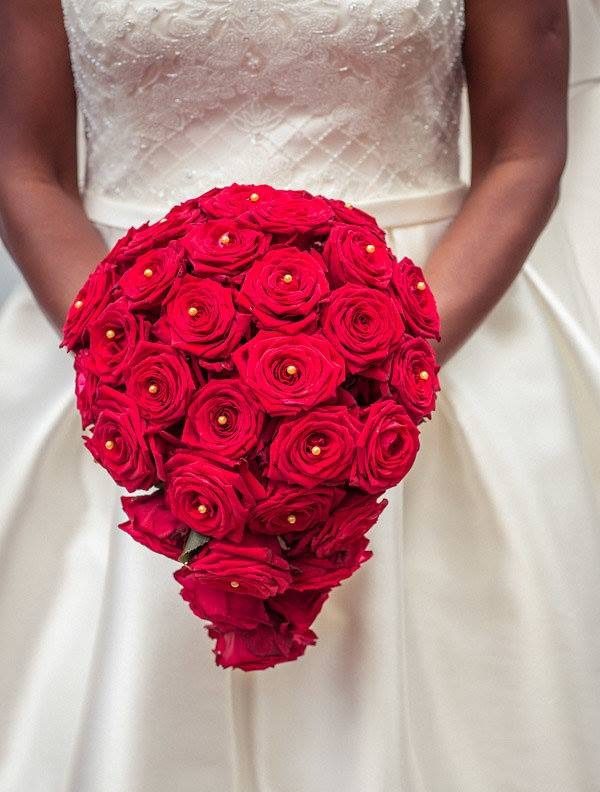 Bouquet Rose Rouge Rouen perle blanche goutte d'eau Rouen Montville Bois Guillaume