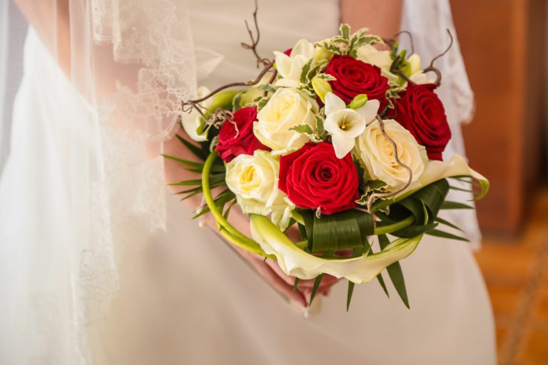 Bouquet mariée rond avec callas Rouen