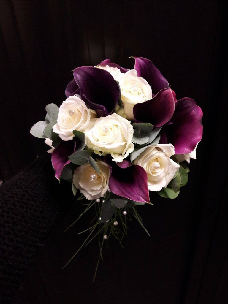 Bouquet de mariée rose blanche et et violet Rouen